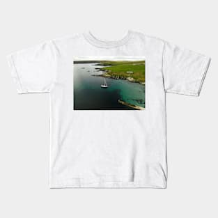 Yacht in Houbie Bay, Fetlar (3) Kids T-Shirt